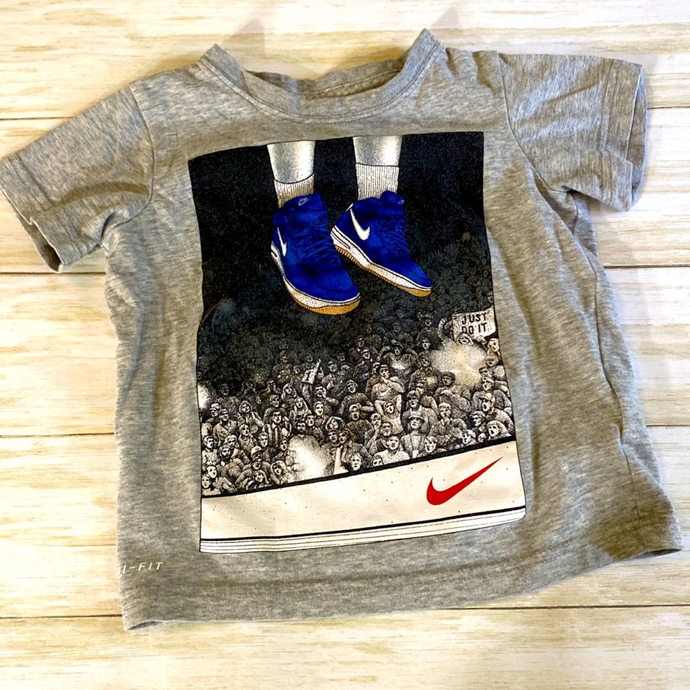 Boys Nike shirt